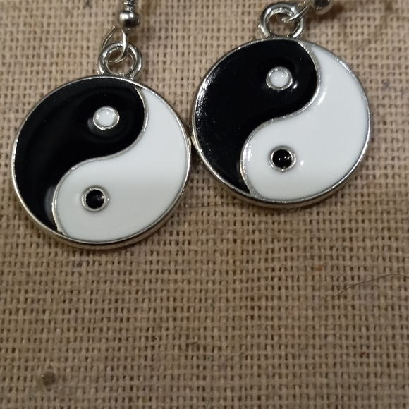 $6 Sale Earrings - Picture 2 of 2